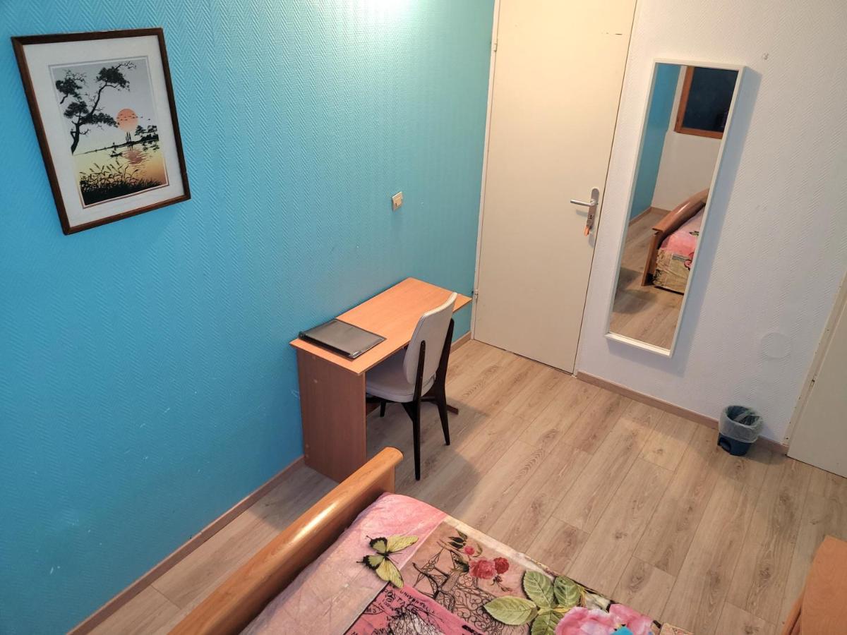 Chambre Privee, Proche Aeroport Paris-Orly アティス・モンス エクステリア 写真